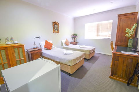 Regency Apartments - Goulburn Accommodation 2