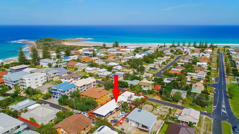 Clubyamba Beach Holiday Accommodation - Adults Only - Goulburn Accommodation 2