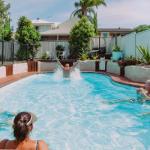 Beach & Bay Holiday House - Goulburn Accommodation 0