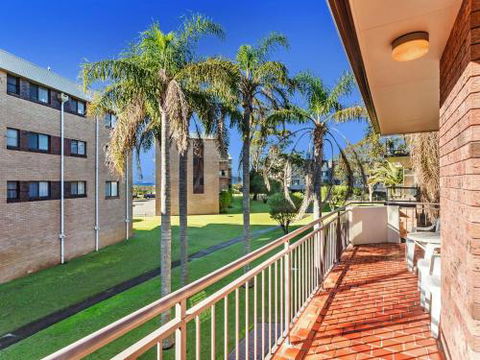 Kurranulla, Unit 5/15 Weatherly Close - Goulburn Accommodation 5