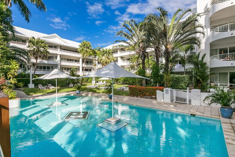 Poolside Apt In Alamanda Beachfront Resort 41 - Goulburn Accommodation 5