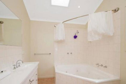 Valkei - Goulburn Accommodation 2