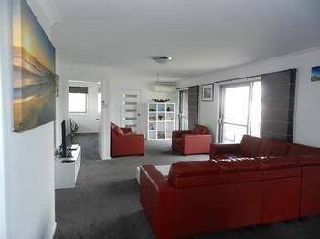 Yamba Norfolk Motel - Goulburn Accommodation 0
