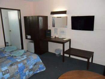 El Mexicali Motel - Goulburn Accommodation 4