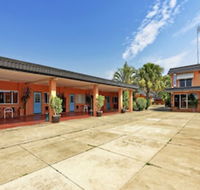 Riviera Motel Bundaberg - Goulburn Accommodation