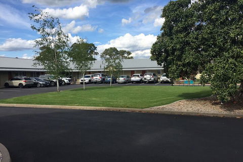 Alexander Cameron Suites - Goulburn Accommodation 2