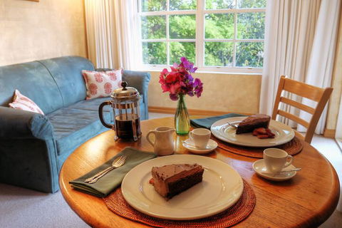 Vineyard Cottages - Goulburn Accommodation 4