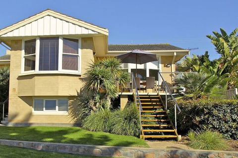 Bay 10 Accommodation - Goulburn Accommodation 3