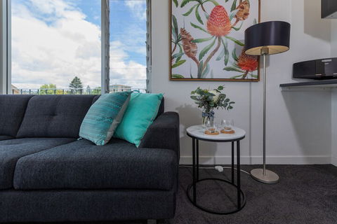 Bay 10 Accommodation - Goulburn Accommodation 6
