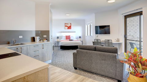 Limani Port Lincoln - Goulburn Accommodation 5