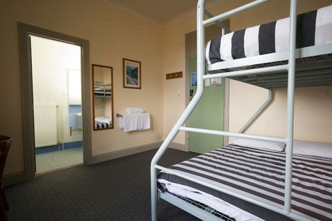 Blue Mountains YHA - Hostel - Goulburn Accommodation 1