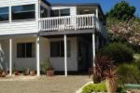 Yarra Glen Bed & Breakfast - Goulburn Accommodation 0