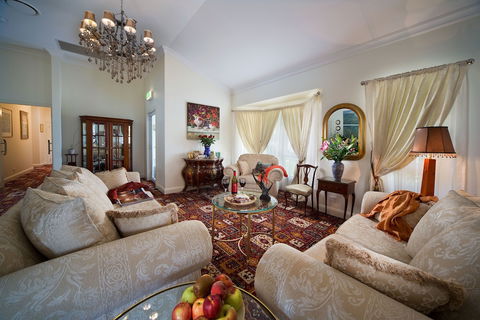 Katoomba Manor - Goulburn Accommodation 3