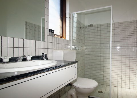 Seaton Arms Motor Inn - Goulburn Accommodation 4