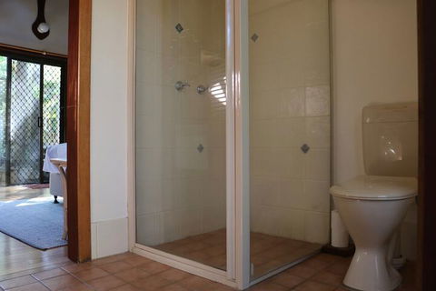 A Beach House At Byron - Goulburn Accommodation 3