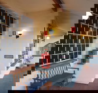 McNevin's Warwick Motel - Goulburn Accommodation