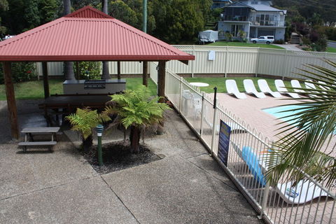 Sapphire Court Holiday Units - Goulburn Accommodation 6