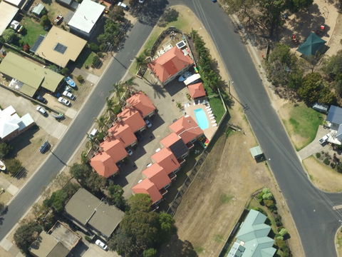 Sapphire Court Holiday Units - Goulburn Accommodation 4