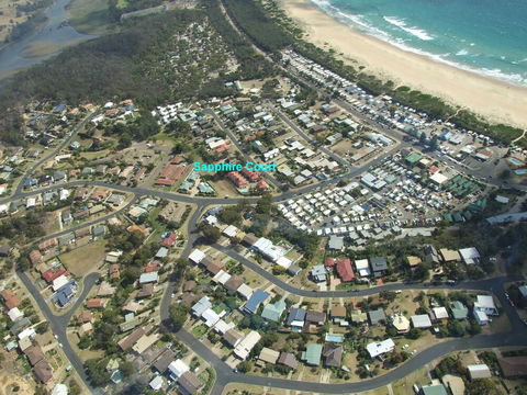 Sapphire Court Holiday Units - Goulburn Accommodation 0