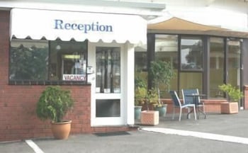 Abbotswood Motor Inn - Goulburn Accommodation 0