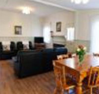 Country Gate Cottages - Goulburn Accommodation