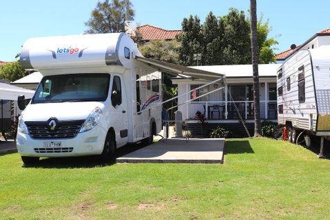 Nobby Beach Holiday Village - Goulburn Accommodation 6