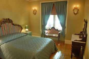 Leura Lady - Goulburn Accommodation 0