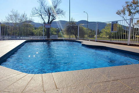 Roydons Motor INN - Goulburn Accommodation 4