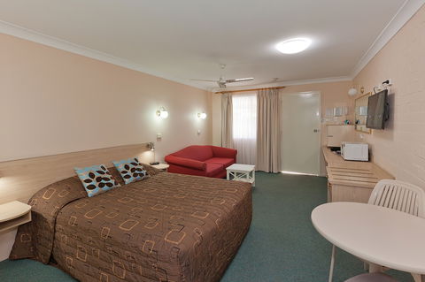 Abraham Lincoln Motel - Goulburn Accommodation 5