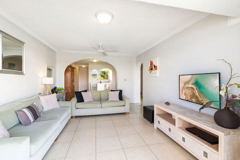 Aqua Linea - Goulburn Accommodation 5