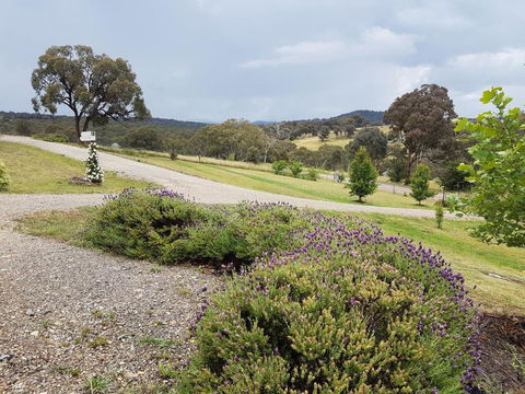 Grace Cottages - Goulburn Accommodation 5