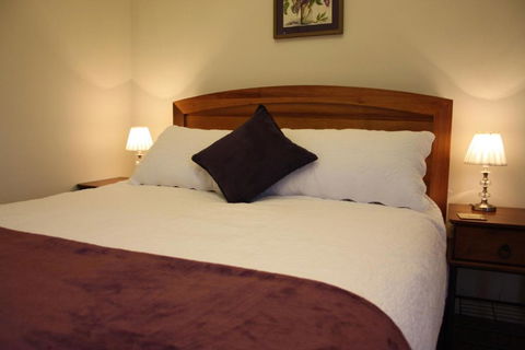 Grace Cottages - Goulburn Accommodation 3