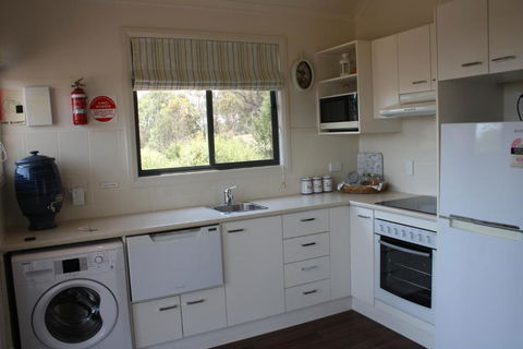 Grace Cottages - Goulburn Accommodation 4