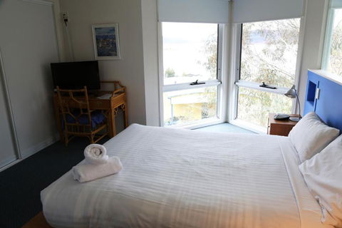 Atelier Ciel - Goulburn Accommodation 5