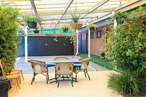 Elm Court Motel - Goulburn Accommodation 2