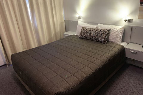 Orana Windmill Motel - Goulburn Accommodation 6