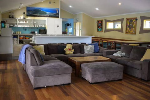 Flashpackers Hervey Bay Hostel - Goulburn Accommodation 2
