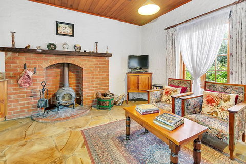 Blackwood Park Cottages - Goulburn Accommodation 6