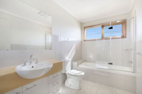 Apartments On Church - Goulburn Accommodation 6