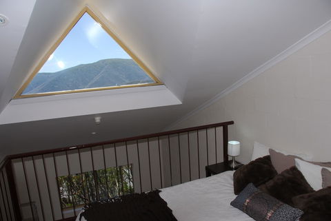 Summit Ridge Alpine Lodge - Goulburn Accommodation 4