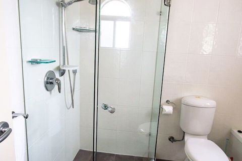 Albatross North Apartments - Goulburn Accommodation 4