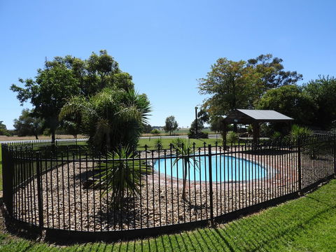 Australian Homestead - Goulburn Accommodation 1