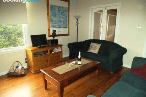 3 Sisters Blue Mountains Cottage - Goulburn Accommodation 5