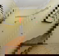 Seascape Holidays- Hibiscus Apartment - Goulburn Accommodation