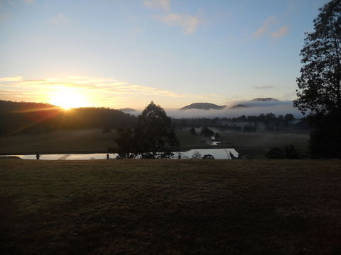 Yabbaloumba Retreat - Goulburn Accommodation 1