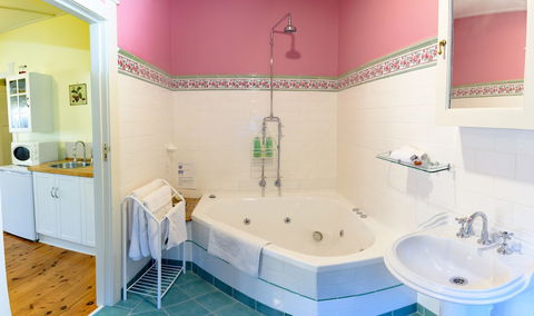 Shelton-Lea B&B - Goulburn Accommodation 4