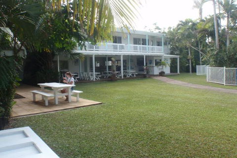 Absolute Backpackers Mission Beach - Goulburn Accommodation 0