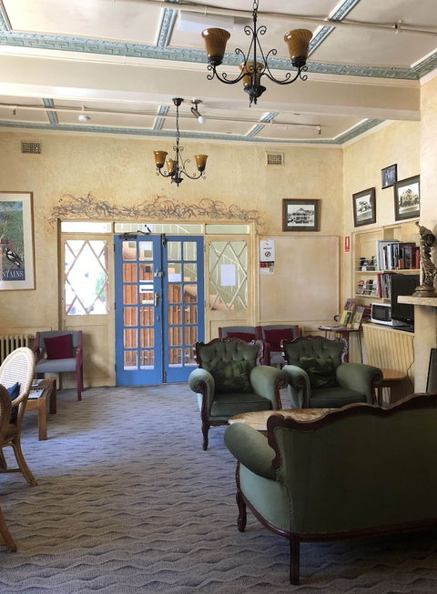 Clarendon Motel And Guesthouse - Goulburn Accommodation 3
