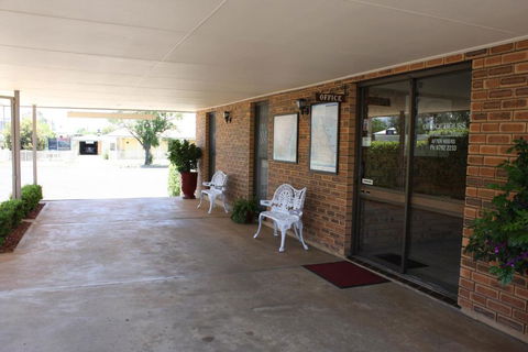Mid Town Inn Narrabri - Goulburn Accommodation 4