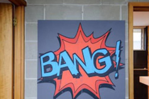 Retro House - Goulburn Accommodation 0